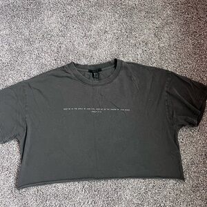 Cropped T-shirt